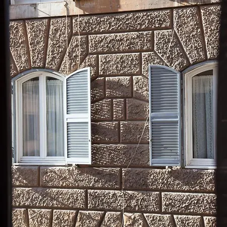 Monti House-2